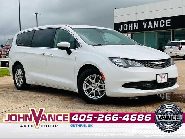 2023 Chrysler Voyager