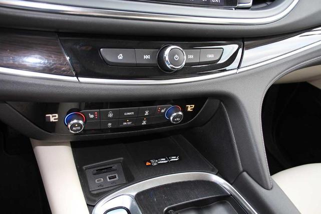 Photo of 2022 White Frost Tri-Coat Buick Enclave