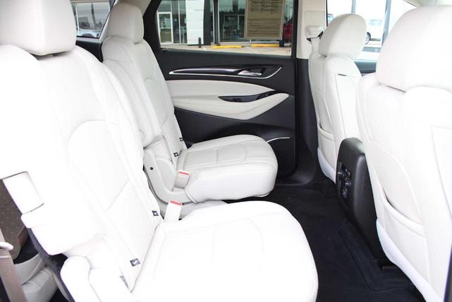 Photo of 2022 White Frost Tri-Coat Buick Enclave