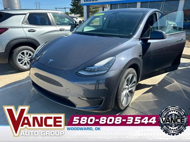Photo of 2023 Deep Blue Metallic Tesla Model Y