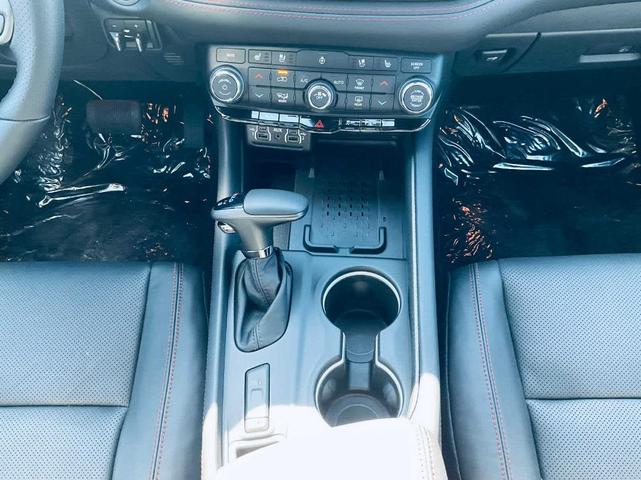 Photo of 2025 Vapor Gray Dodge Durango