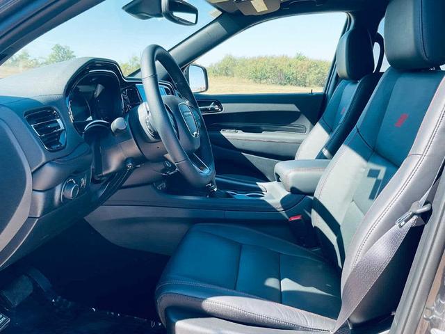 Photo of 2025 Vapor Gray Dodge Durango