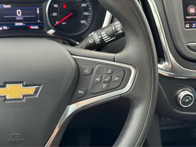 Photo of 2022 Summit White Chevrolet Equinox