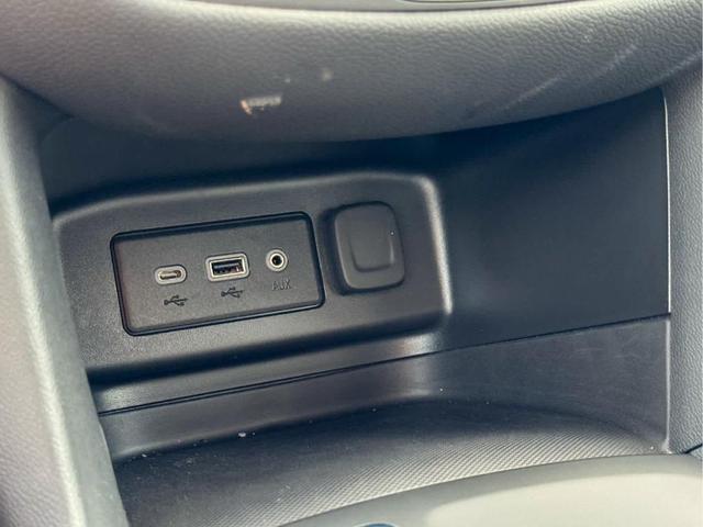Photo of 2022 Summit White Chevrolet Equinox