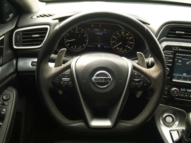 Photo of 2017 Black Nissan Maxima