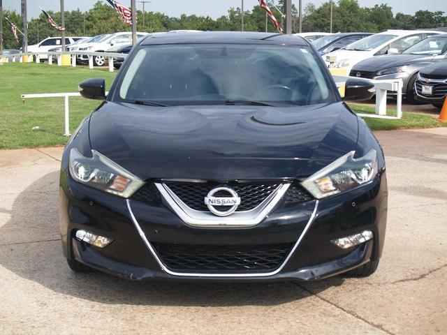Photo of 2017 Black Nissan Maxima
