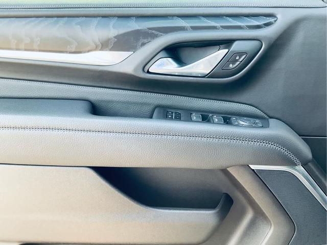 Photo of 2021 White Frost Tri-Coat GMC Yukon