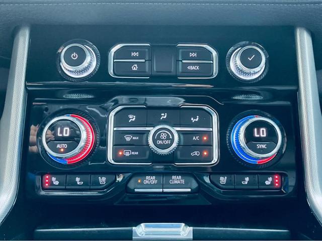 Photo of 2021 White Frost Tri-Coat GMC Yukon