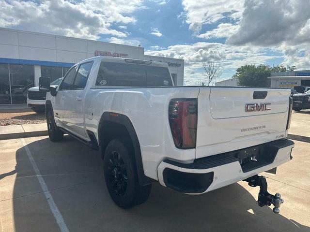 Photo of 2024 Summit White GMC Sierra 2500