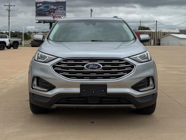 Photo of 2020 Iconic Silver Metallic Ford Edge