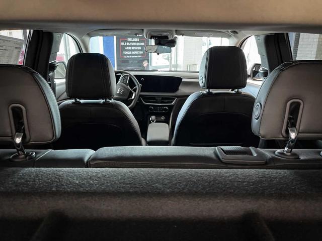Photo of 2024 Summit White Buick Encore GX