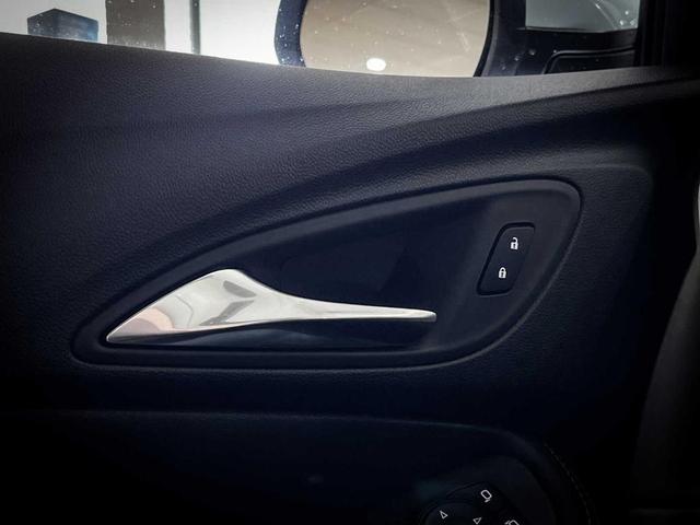 Photo of 2024 Summit White Buick Encore GX