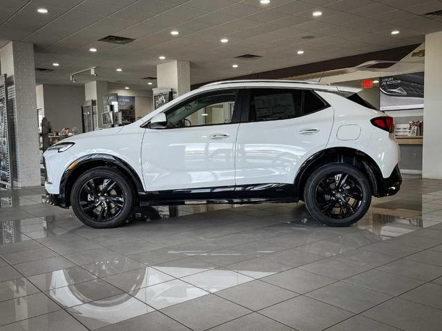 Photo of 2024 Summit White Buick Encore GX