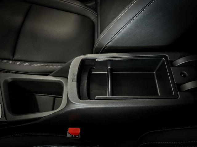 Photo of 2024 Summit White Buick Encore GX