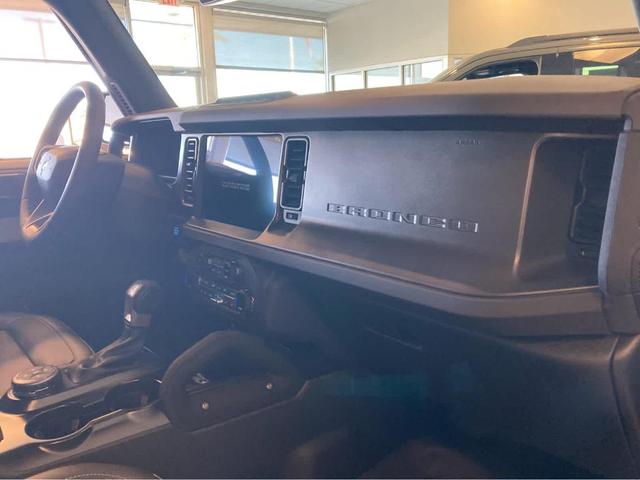 Photo of 2025 Desert Sand Ford Bronco