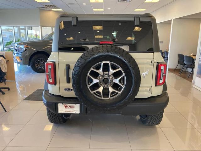 Photo of 2025 Desert Sand Ford Bronco