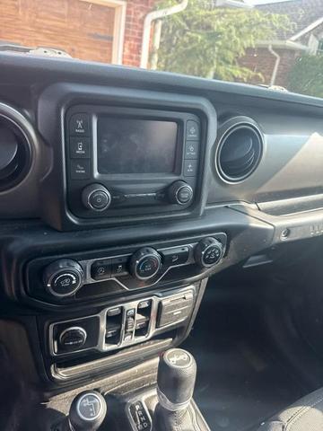 Photo of 2019 Granite Crystal Clearcoat Metallic Jeep Wrangler Unlimited