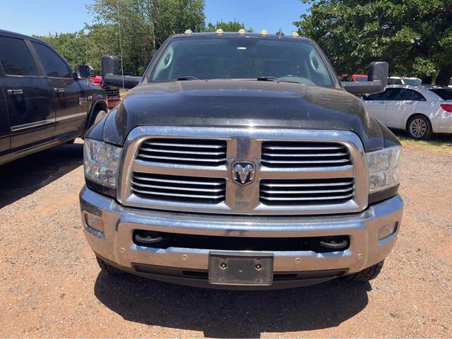 Photo of 2018 Brilliant Black Crystal Pearlcoat RAM 3500