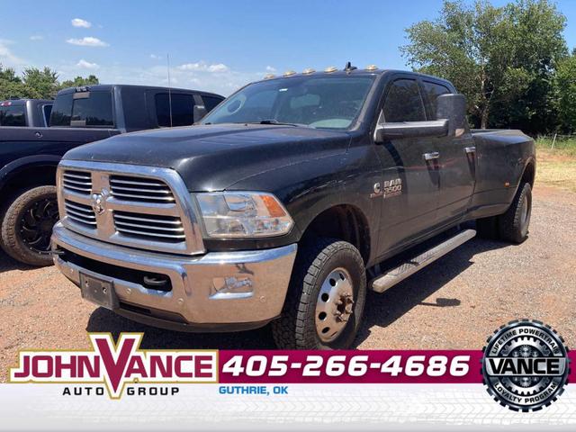 Photo of 2018 Brilliant Black Crystal Pearlcoat RAM 3500