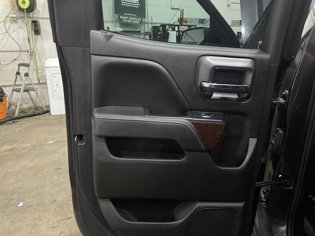 Photo of 2015 Iridium Metallic GMC Sierra 1500