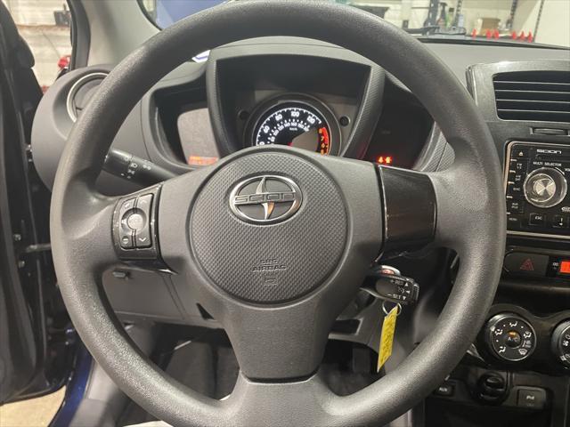 Photo of 2009 Nautical Blue Metallic Scion xD