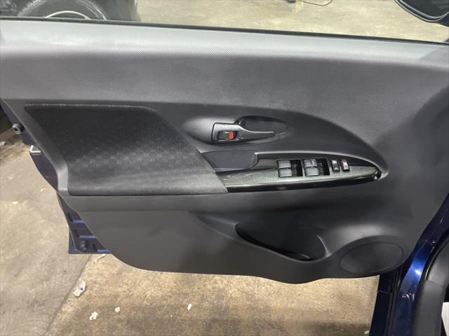 Photo of 2009 Nautical Blue Metallic Scion xD
