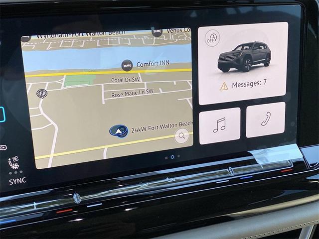 Photo of 2025 Silver Mist Metallic Volkswagen Atlas
