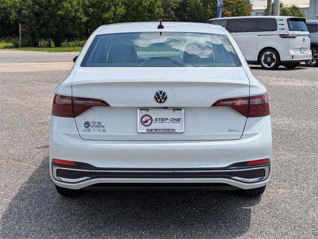 Photo of 2024 Opal White Volkswagen Jetta