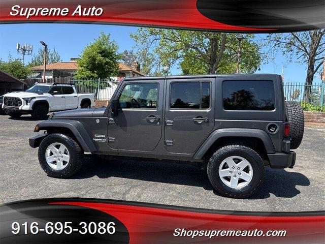 Photo of 2017 Granite Crystal Clearcoat Metallic Jeep Wrangler Unlimited