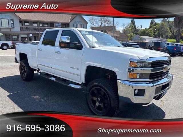Photo of 2016 Summit White Chevrolet Silverado 2500