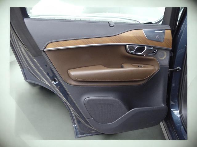 Photo of 2019 Blue Volvo XC90