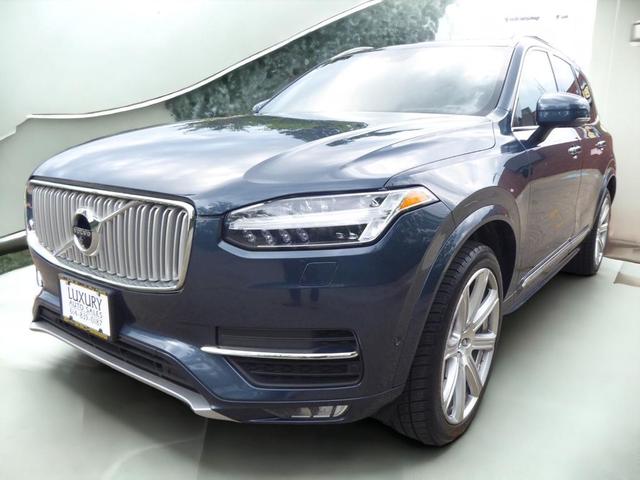 Photo of 2019 Blue Volvo XC90