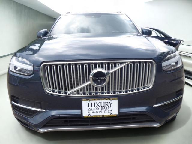 Photo of 2019 Blue Volvo XC90