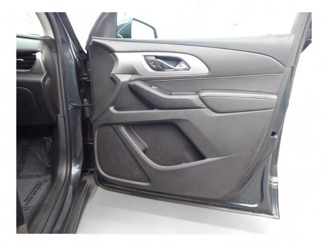 Photo of 2019 Gray Chevrolet Traverse