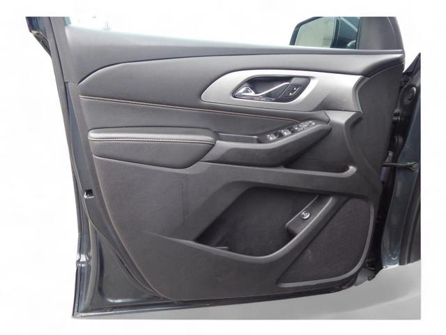 Photo of 2019 Gray Chevrolet Traverse