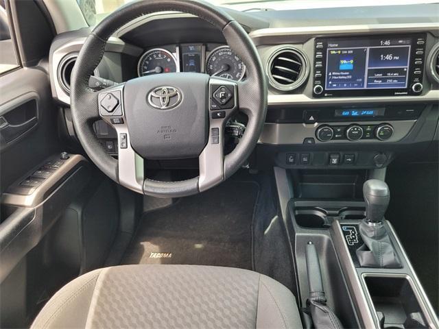 Photo of 2022 White Toyota Tacoma