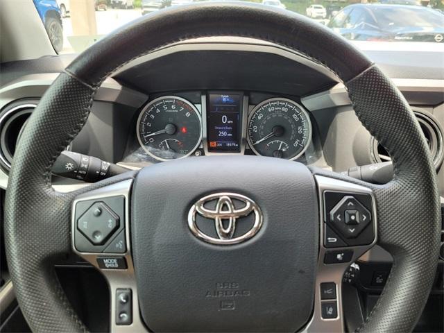 Photo of 2022 White Toyota Tacoma