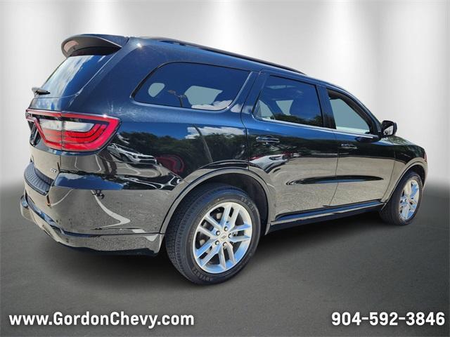 Photo of 2023 DB Black Crystal Clearcoat Dodge Durango