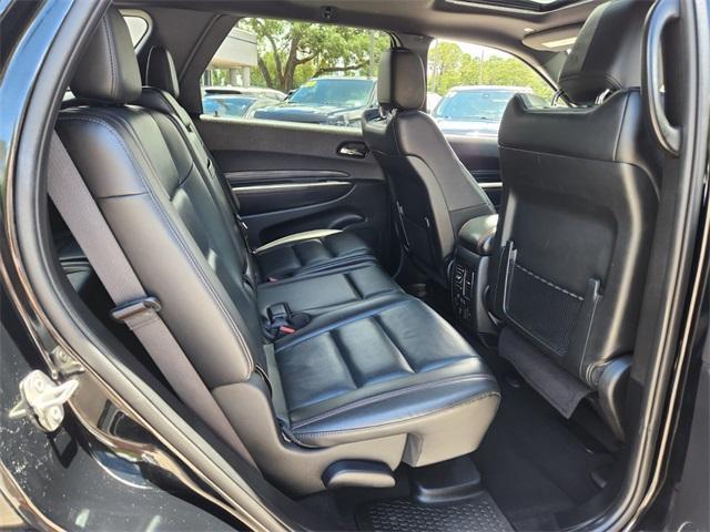 Photo of 2023 DB Black Crystal Clearcoat Dodge Durango