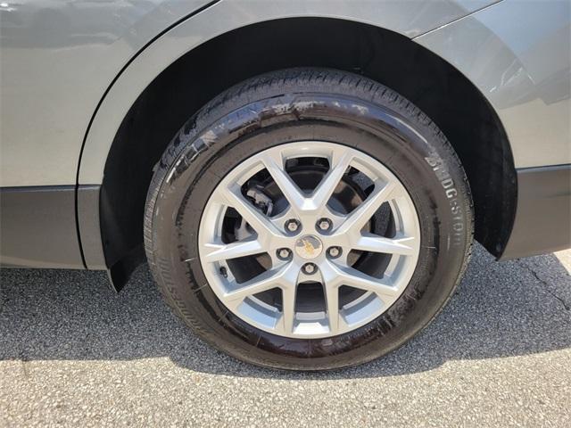 Photo of 2024 Sterling Gray Metallic Chevrolet Equinox