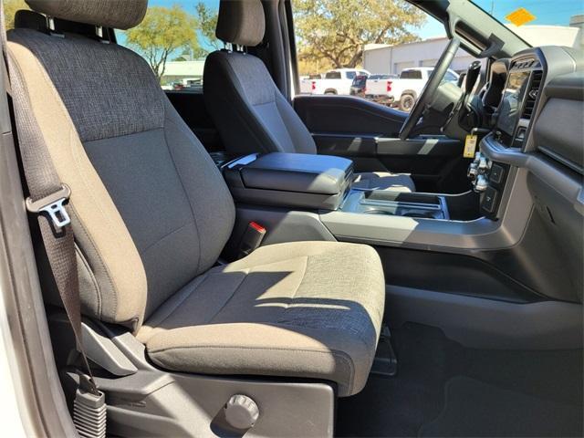 Photo of 2024 Oxford White Ford F-150