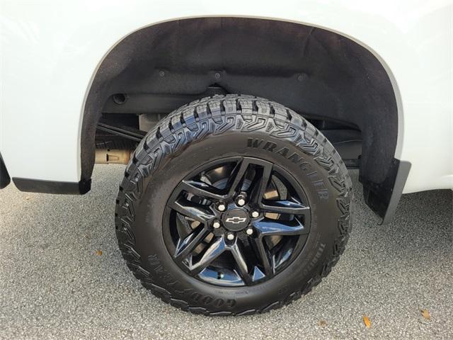 Photo of 2024 Summit White Chevrolet Silverado 1500