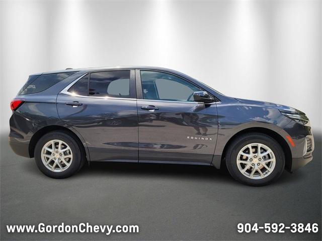 Photo of 2023 Gray Chevrolet Equinox