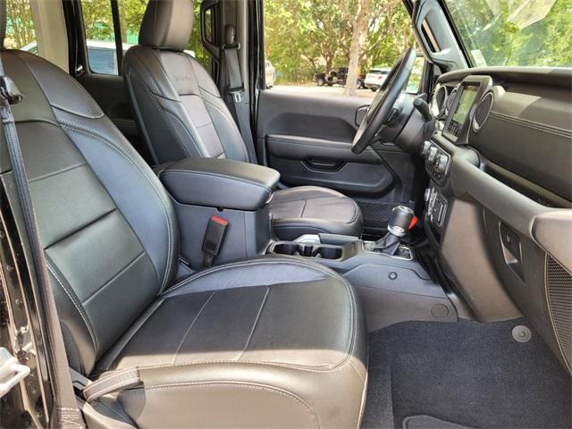 Photo of 2022 Black Clearcoat Jeep Wrangler Unlimited
