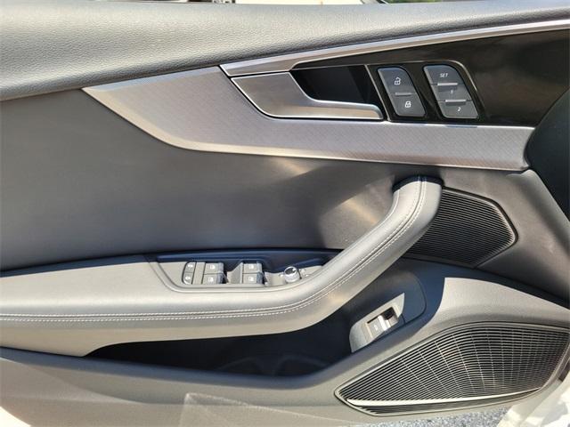 Photo of 2023 Ibis White Audi A5