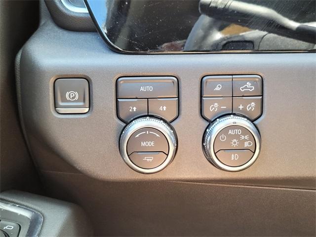 Photo of 2024 Metallic GMC Sierra 1500