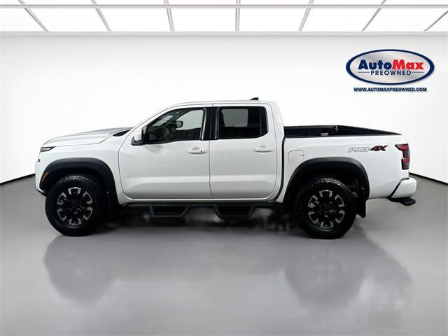 Photo of 2022 Glacier White Nissan Frontier