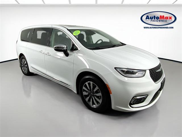 2023 Chrysler Pacifica Hybrid