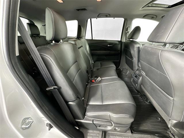 Photo of 2021 Platinum White Pearl Honda Pilot