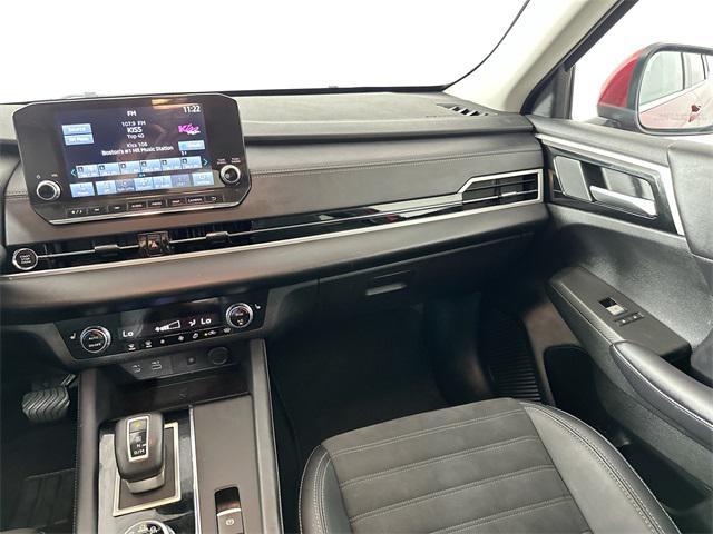 Photo of 2024 Red Diamond Mitsubishi Outlander